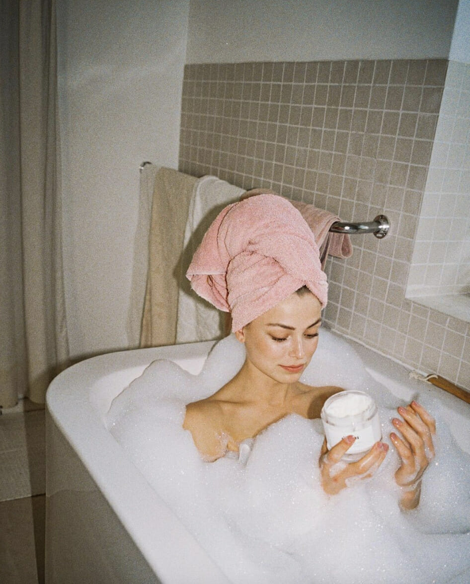 | Live That Glow Gisou’s Honey Infused Hair Mask: A Review