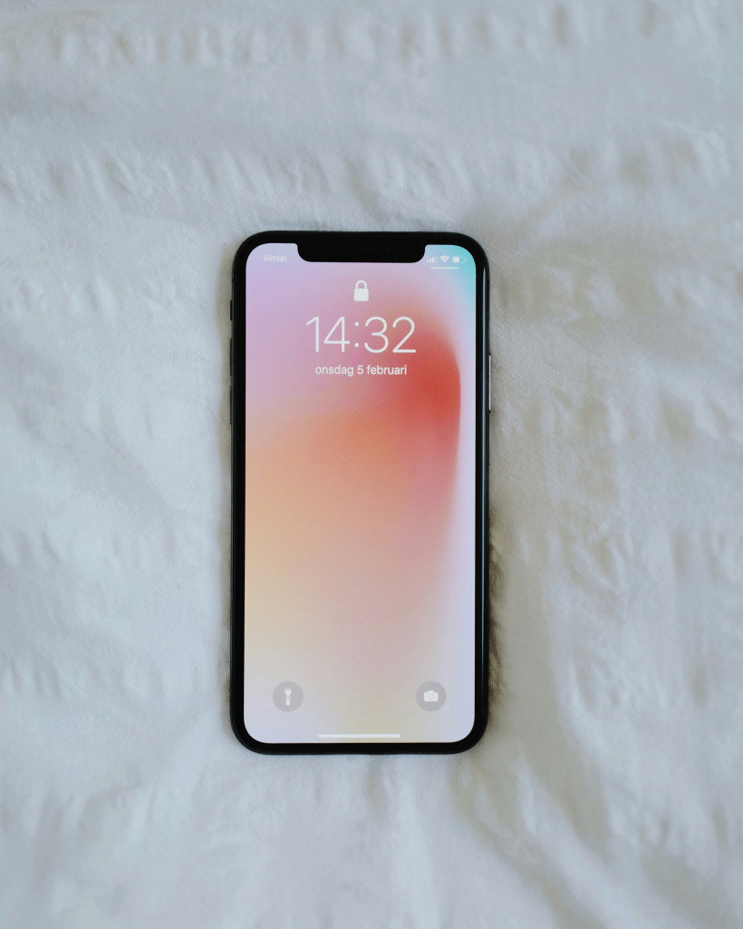 oscar-nord-8l9VxXI28tY-unsplash | Live That Glow