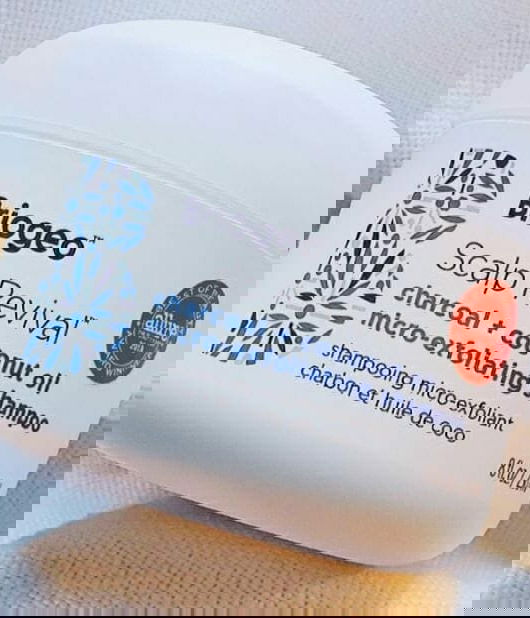 A review of Briogeo's Scalp Revival Charcoal + Coconut Oil Micro-Exfoliating Shampoo