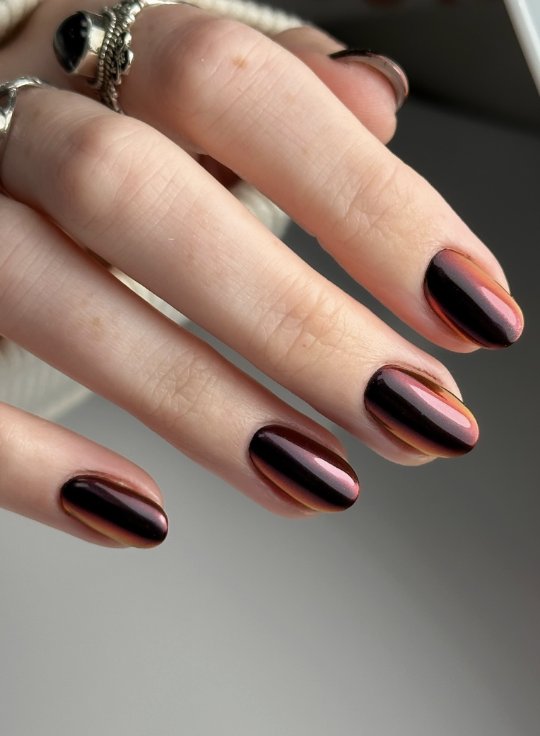 Unintentional ombre effect chrome nails