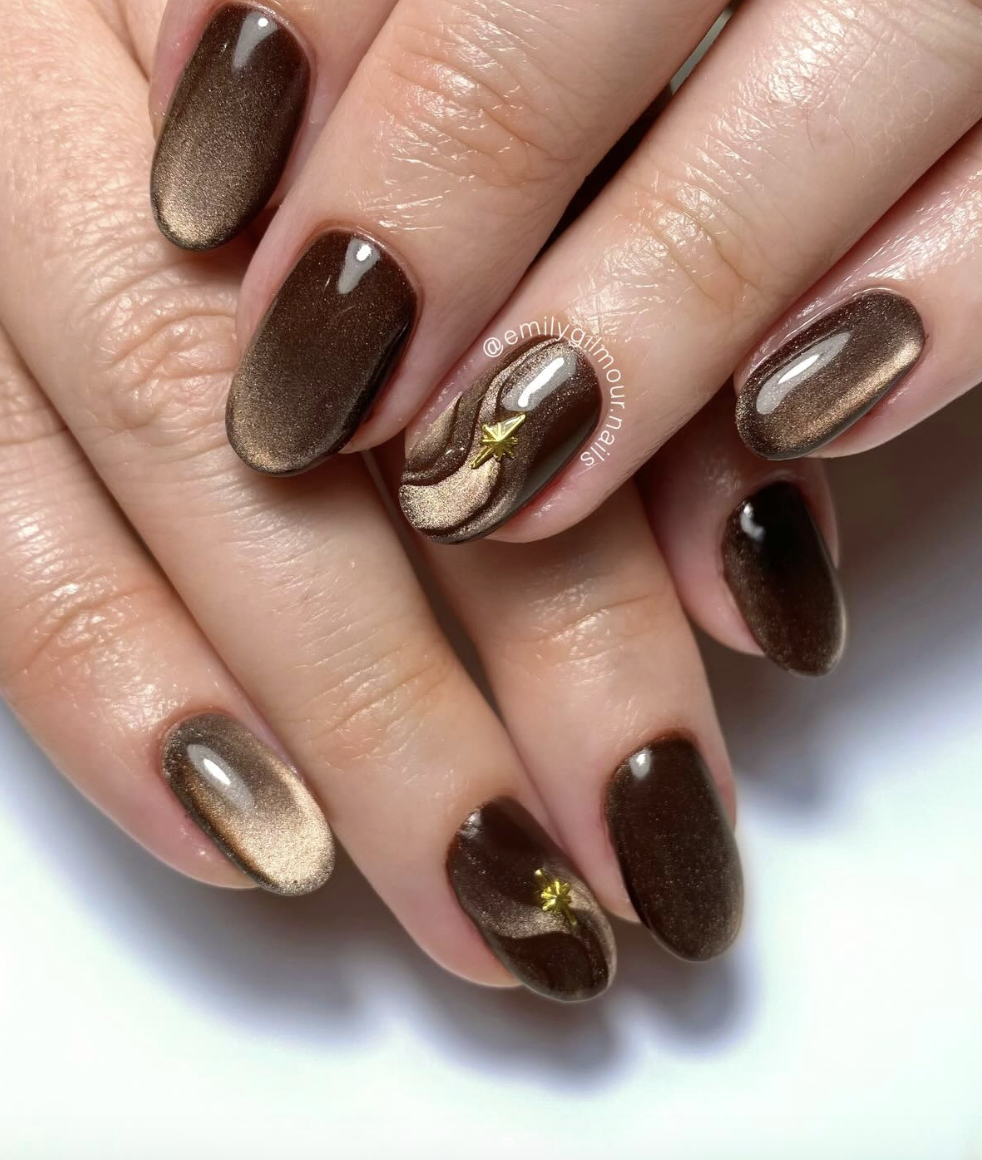 Aura cat eye brown ombre nails