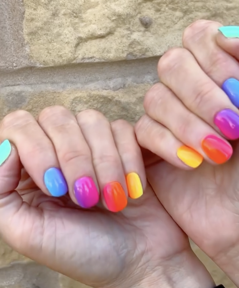 Soft blend gel ombre nails