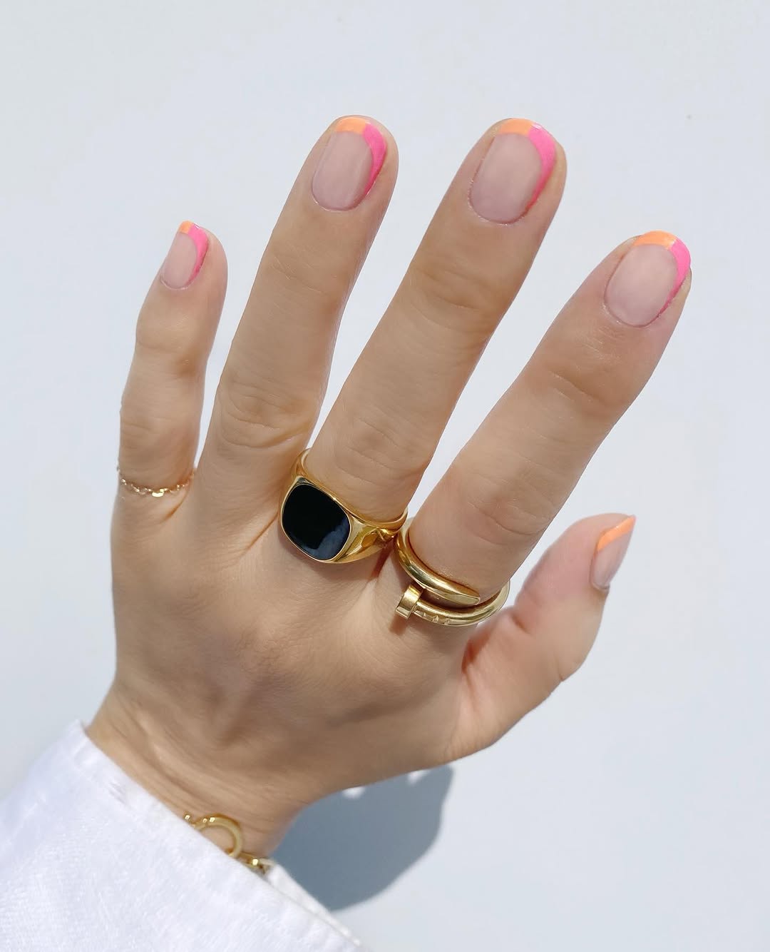 Abstract French ombre nails