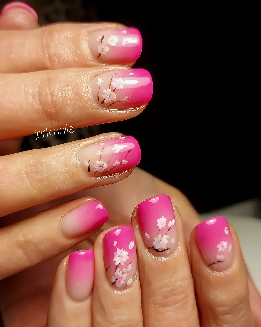 Soft blend pink and white ombre nails with flowers