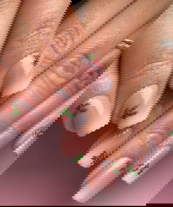 christmas ombre nails