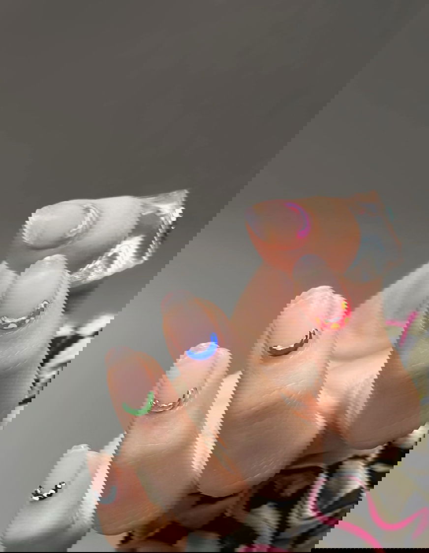 Gel reverse French tip nails