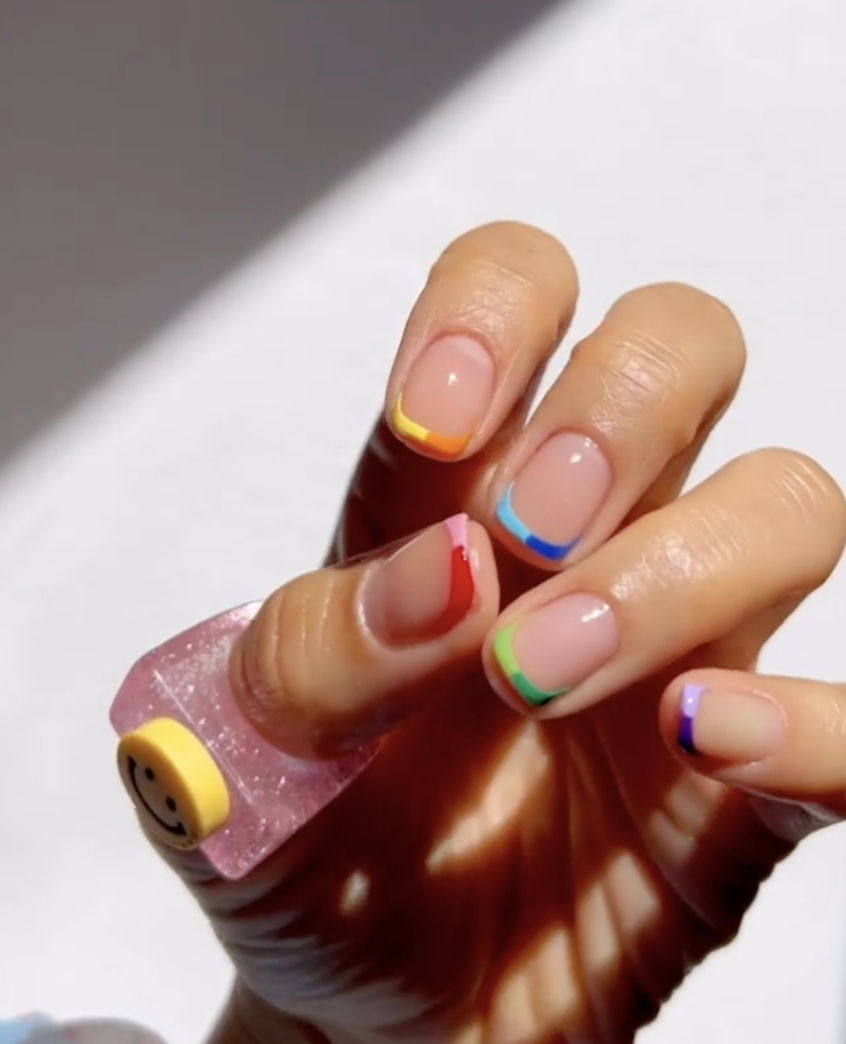 Short multicoloured French tip nails