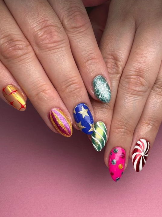 christmas nails