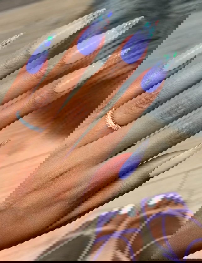 purple sparkle nails