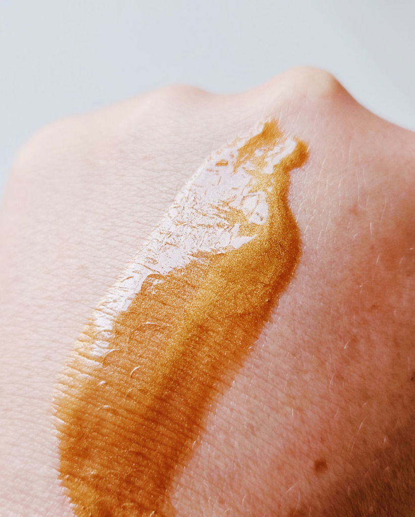 Drunk Elephant D-Bronzi Bronzing Drops: Our Honest Review (Plus How to Use Them)