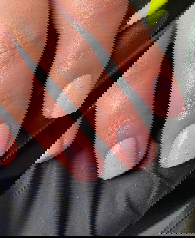 light pink sparkly nails claire stark