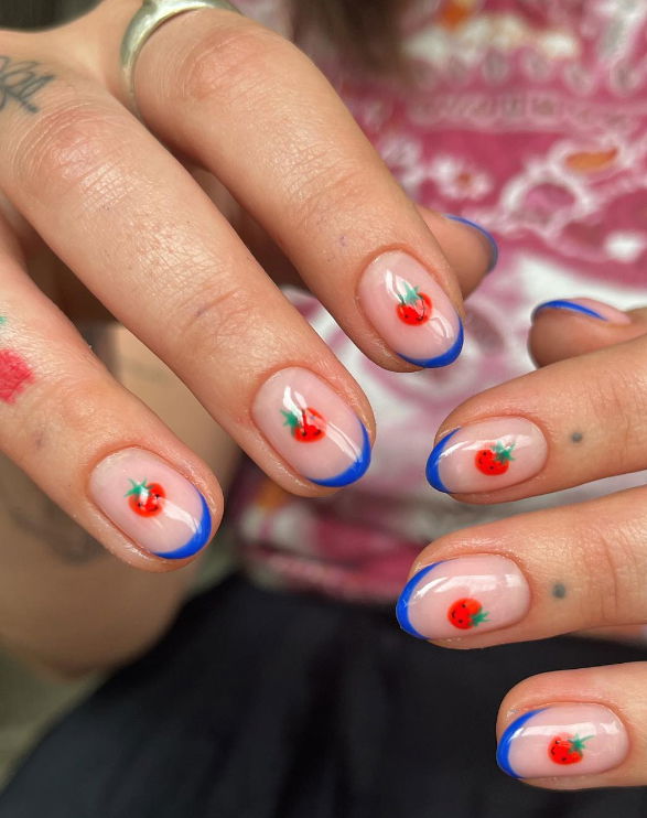 nude nails with juicy summer tomatoes