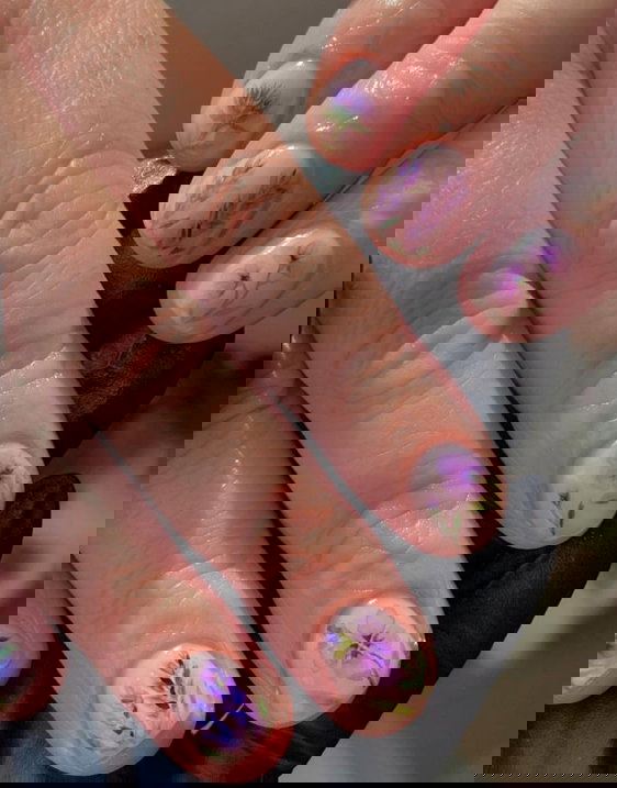 dainty watercolour purple florals