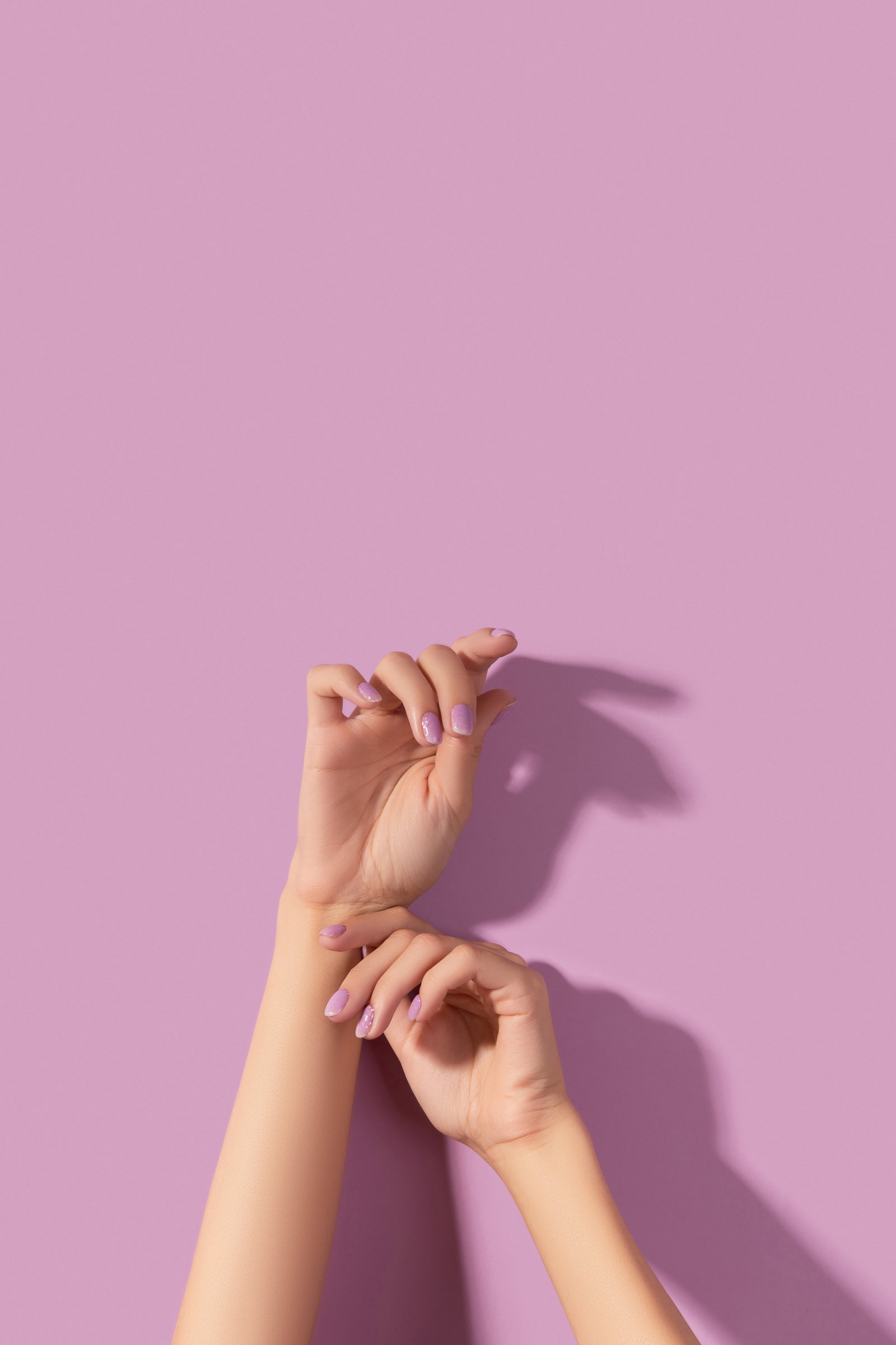 Gel nails showing how to remove gel polish from home