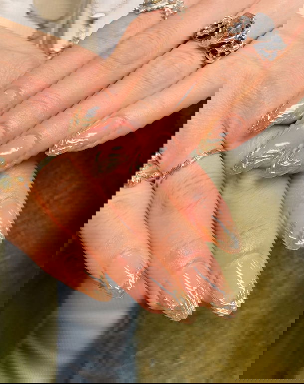 gold french tip nails