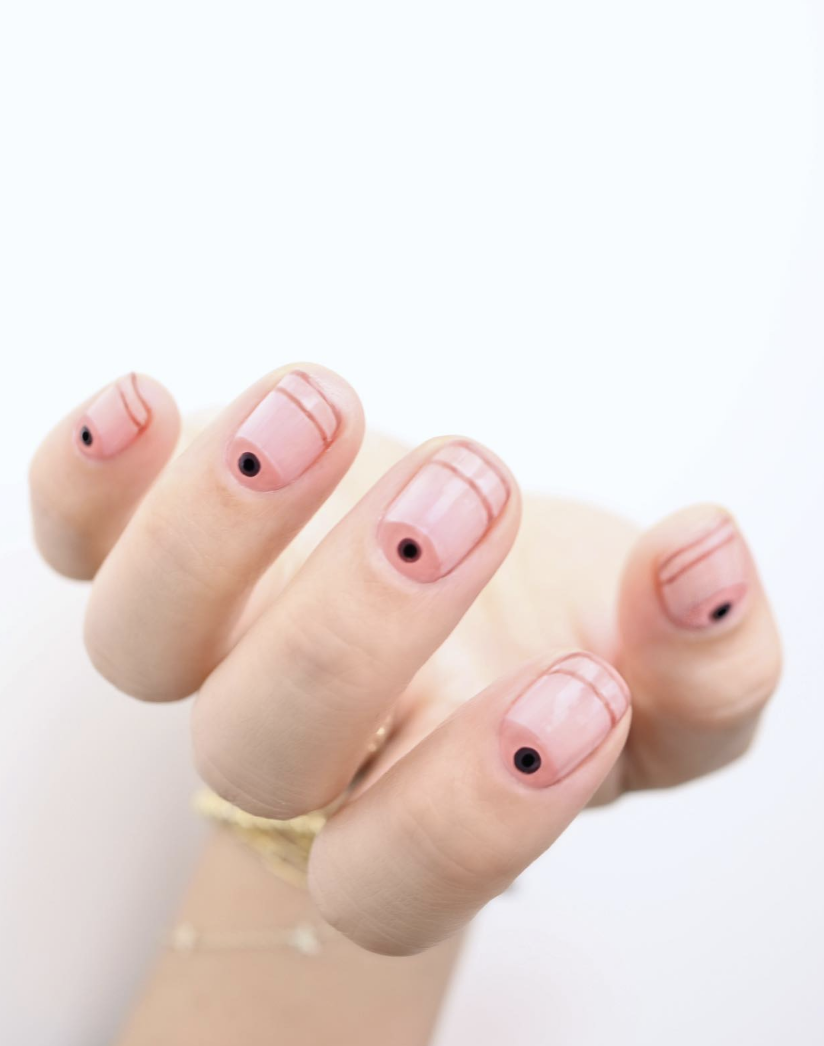 | Live That Glow Short nude acrylic nails