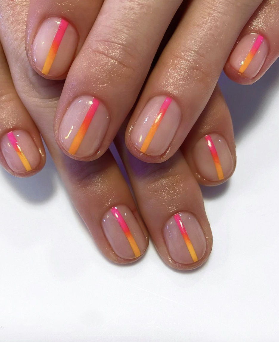 Round ombre stripe acrylics | Live That Glow Round ombre stripe acrylics
