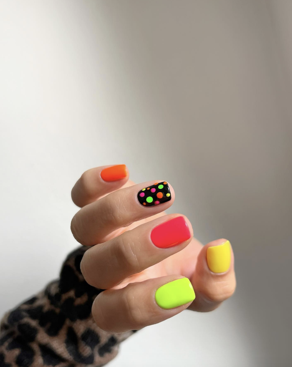 Mix ‘n match short neon nails | Live That Glow Mix ‘n match short neon nails