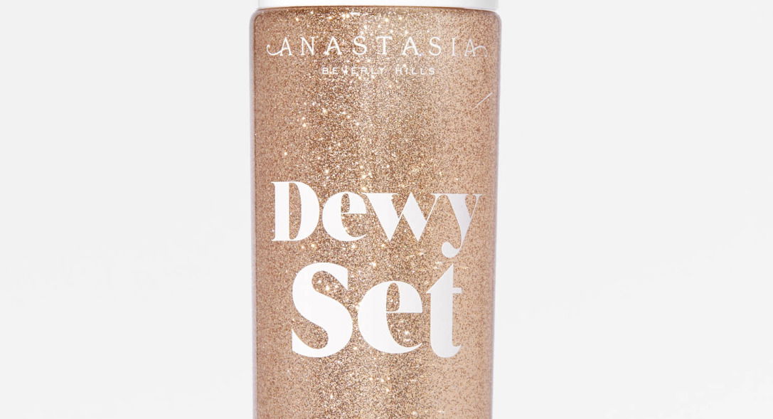 Anastasia Beverly Hills setting spray makeup