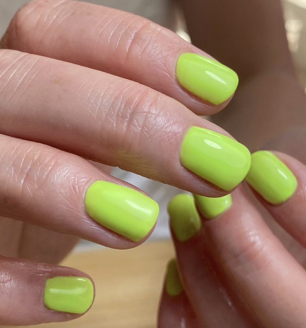citrus-green-neon-nails | Live That Glow Short square nails painted in a glossy citrus green neon shade