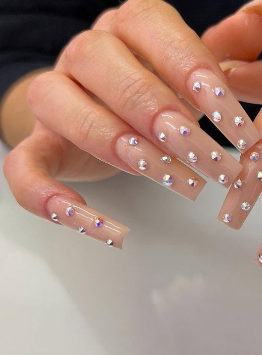 diamond nail art