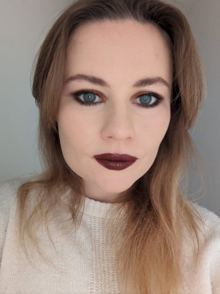 Bold eye and lip | Live That Glow Journalist Shannan Sterne tries dark lipstick with dark eyeshadow