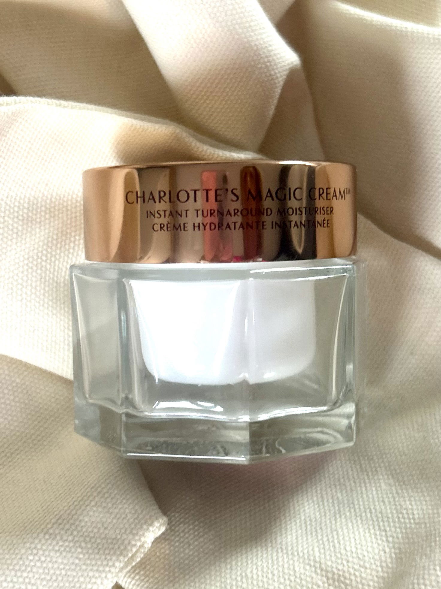 charlotte tilbury magic cream review