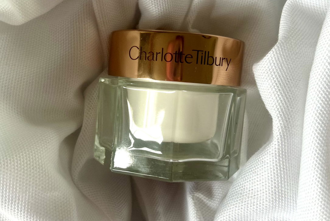 charlotte tilbury magic cream review
