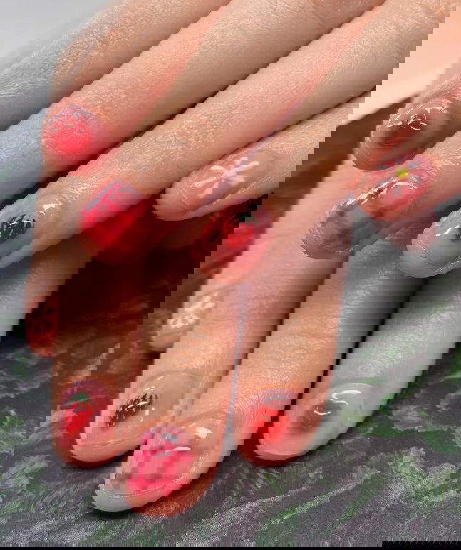 pink and red mistmated jelly nails