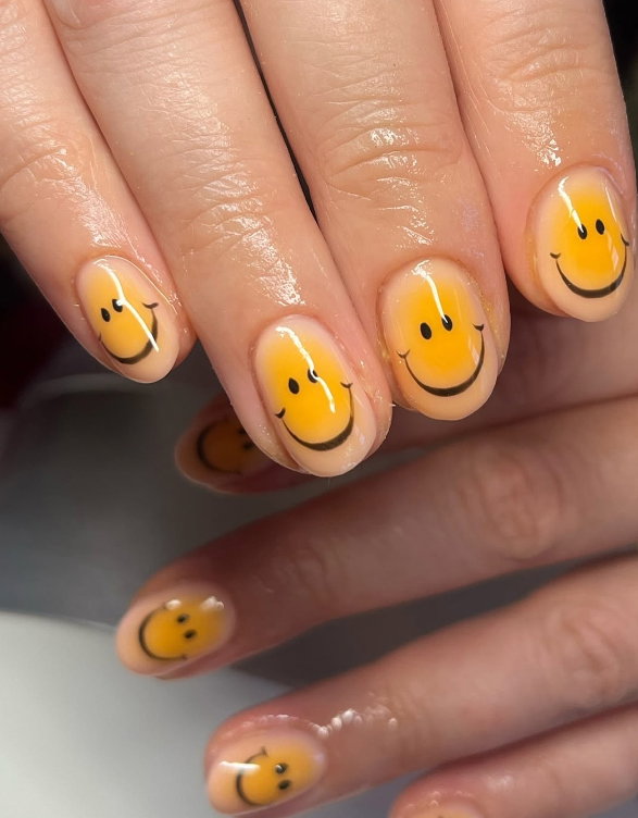 smiley face spring nails