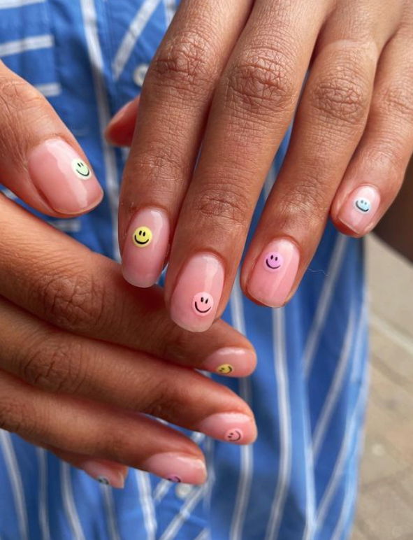 pastel smiley face nails | Live That Glow pastel smiley face nails