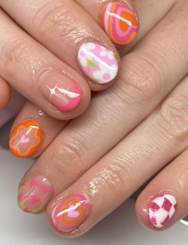 pink ans orange mix and match nails | Live That Glow pink and orange mix and match nails