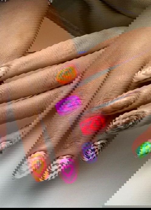 rainbow hearts nails