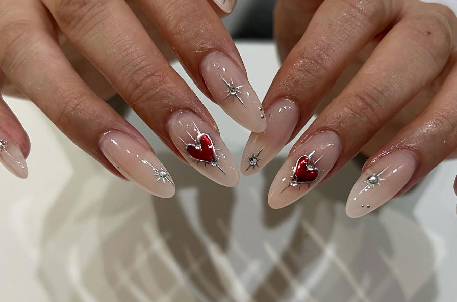 silver valentines nails