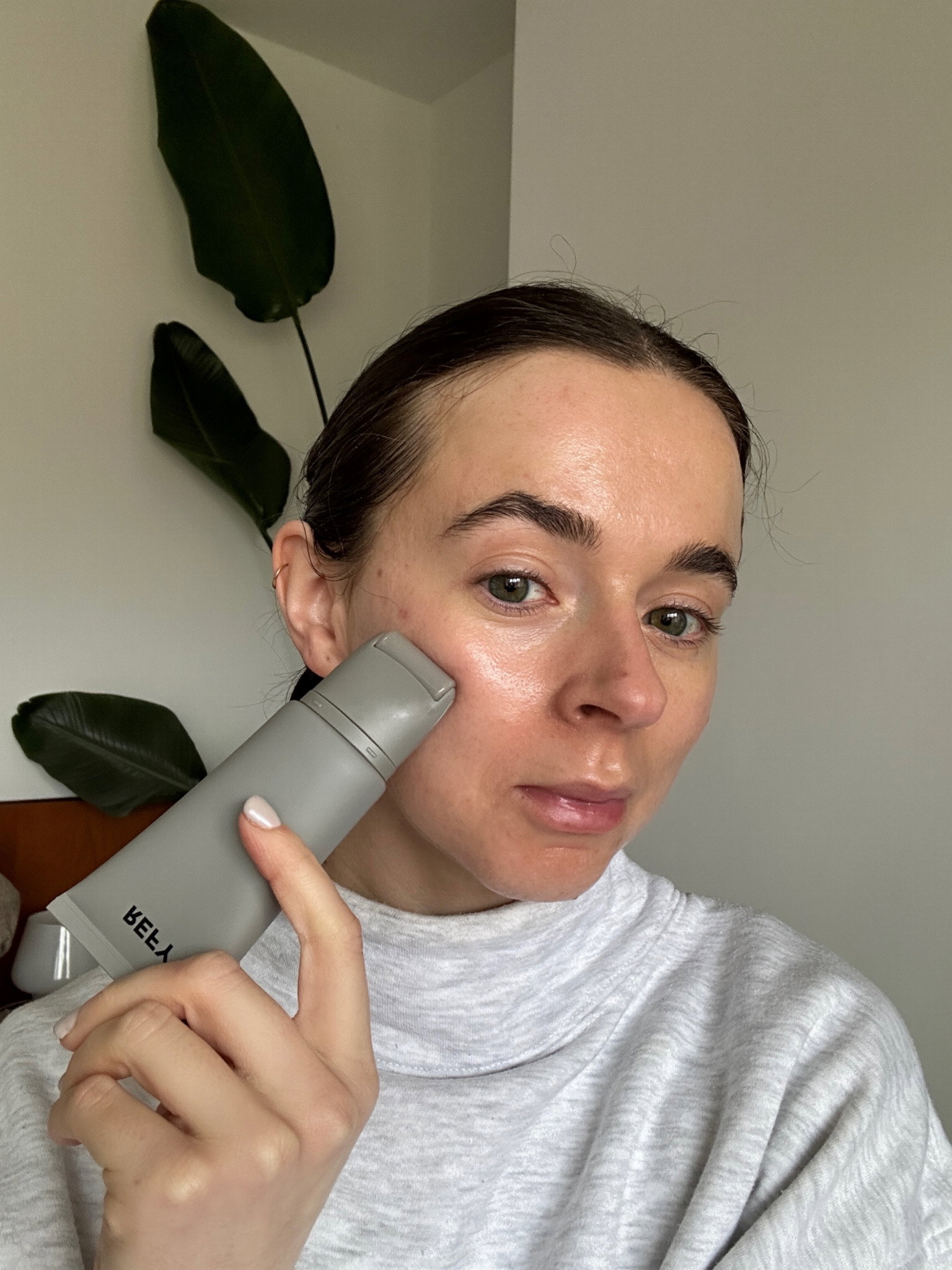 I Tried a Full Face of Refy Makeup:Here Are My Results