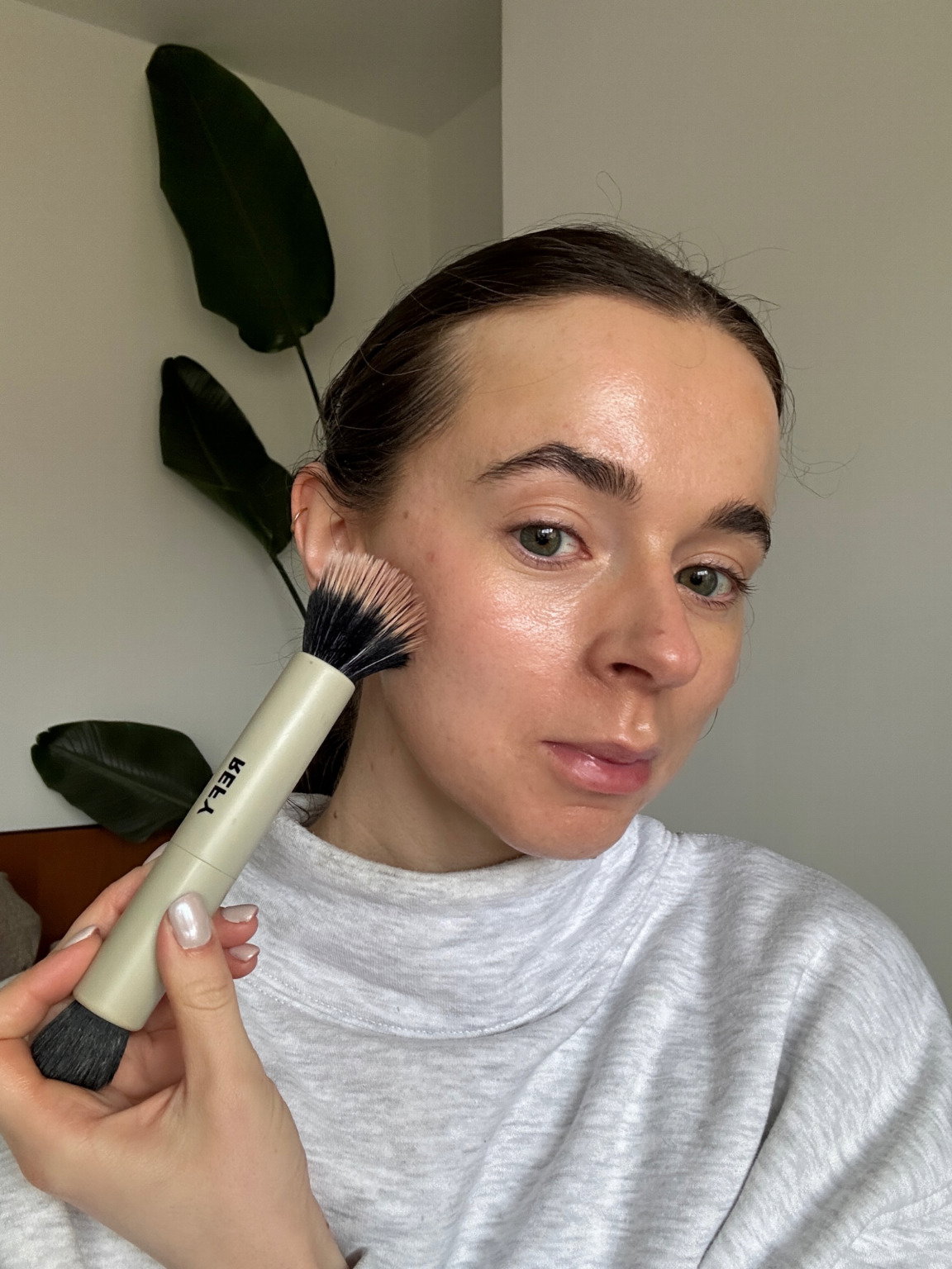 I Tried a Full Face of Refy Makeup:Here Are My Results