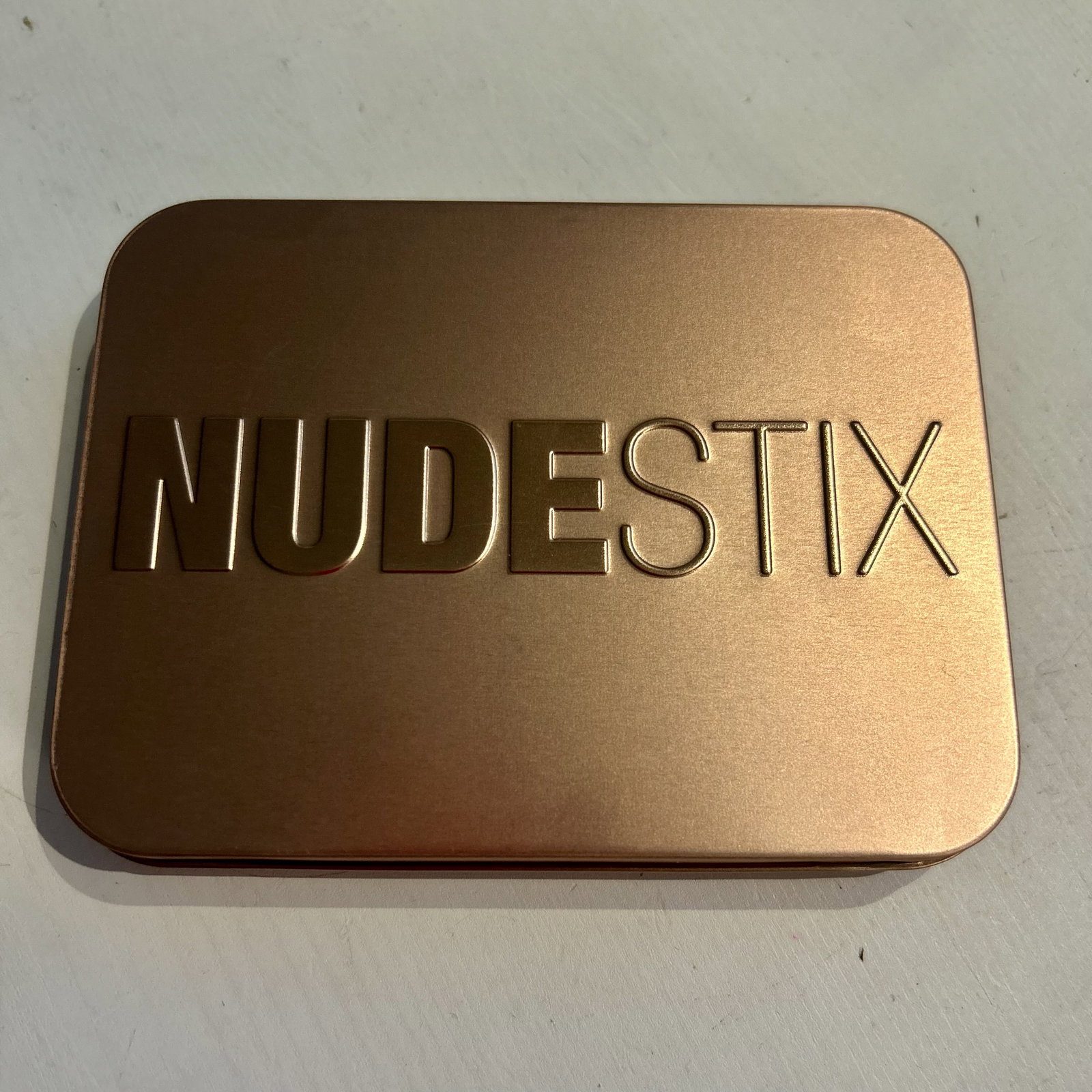 Nudestic tin | Live That Glow nudestix