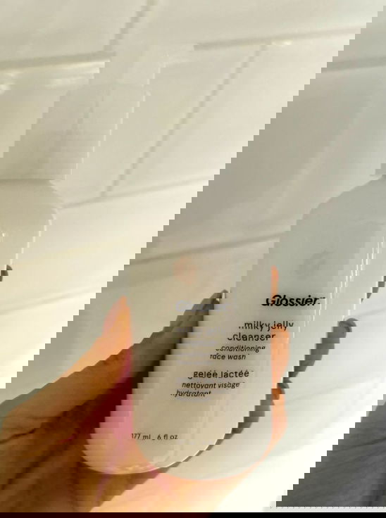 Screenshot 2024-11-17 113315 | Live That Glow glossier milky jelly cleanser