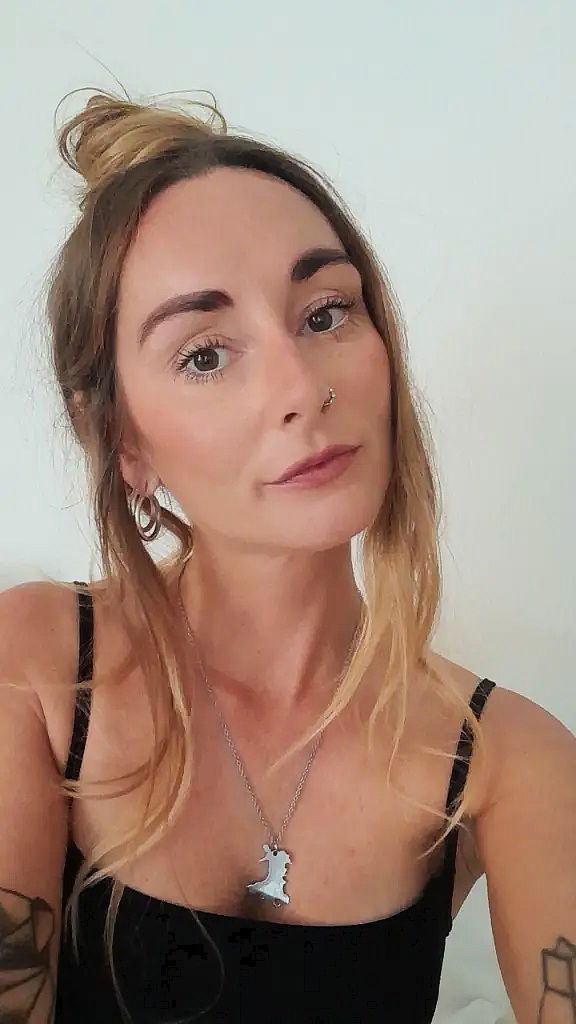 clinique black honey lipstick