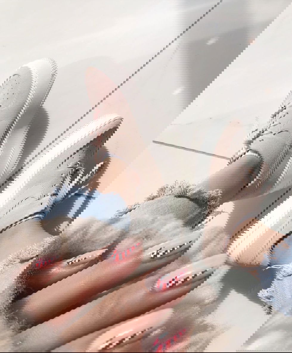 Gingerbread latte nails