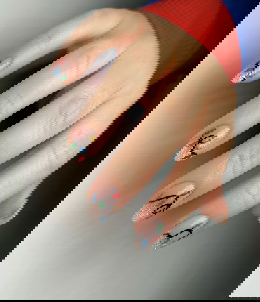 Christmas lights nails