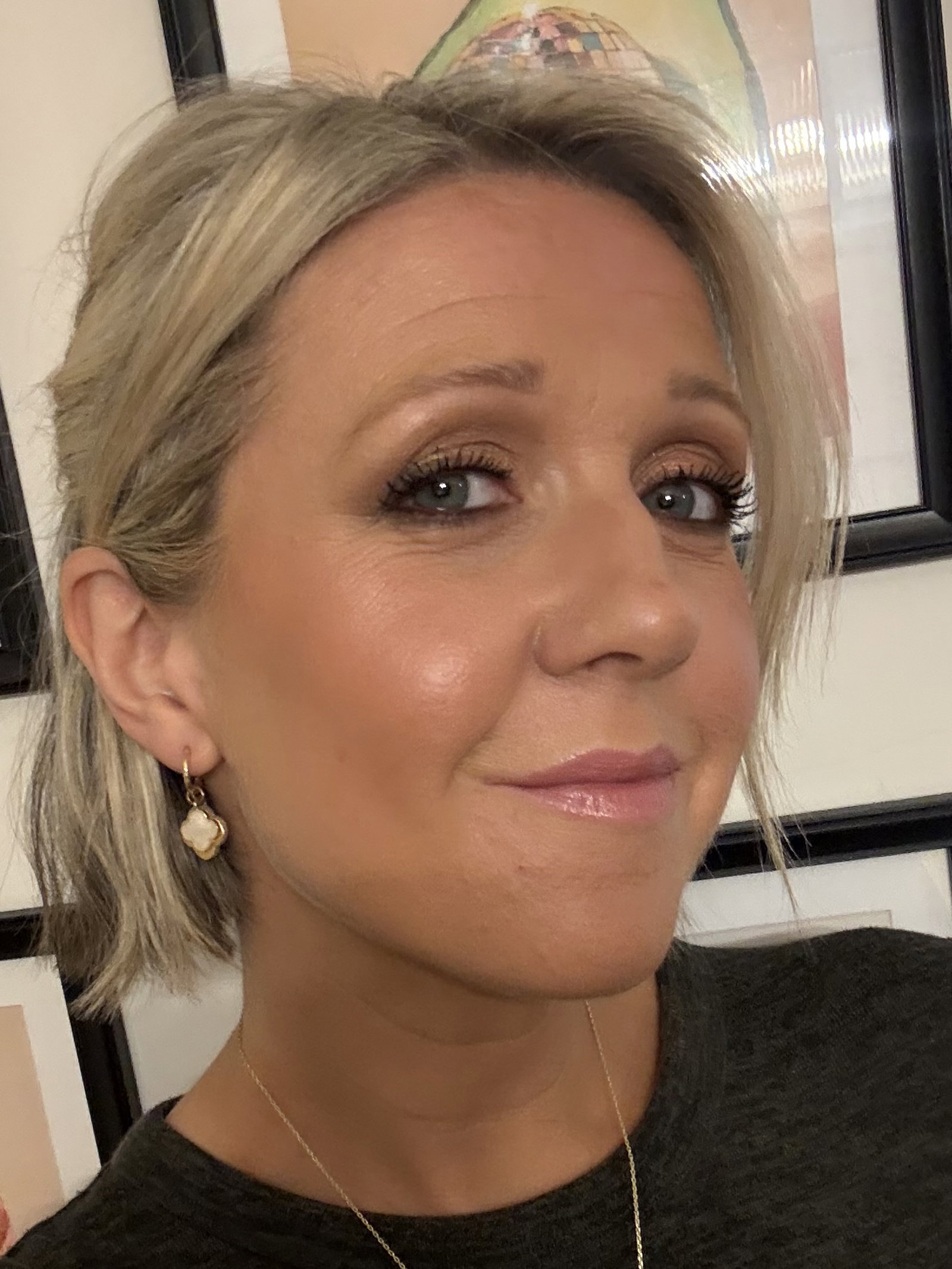 Hildun eyeliner finished look
