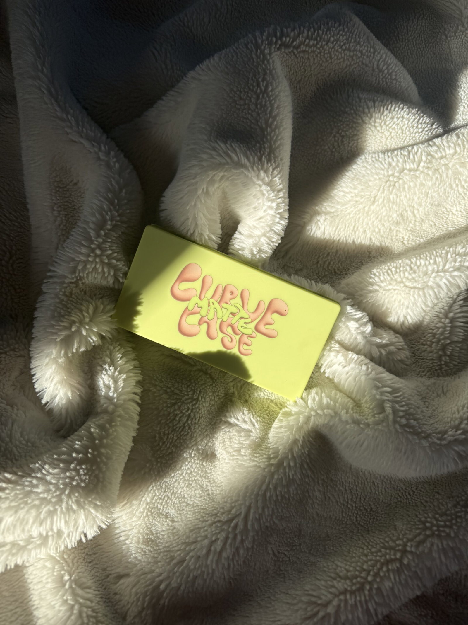 Made By Mitchell Curve Case packaging