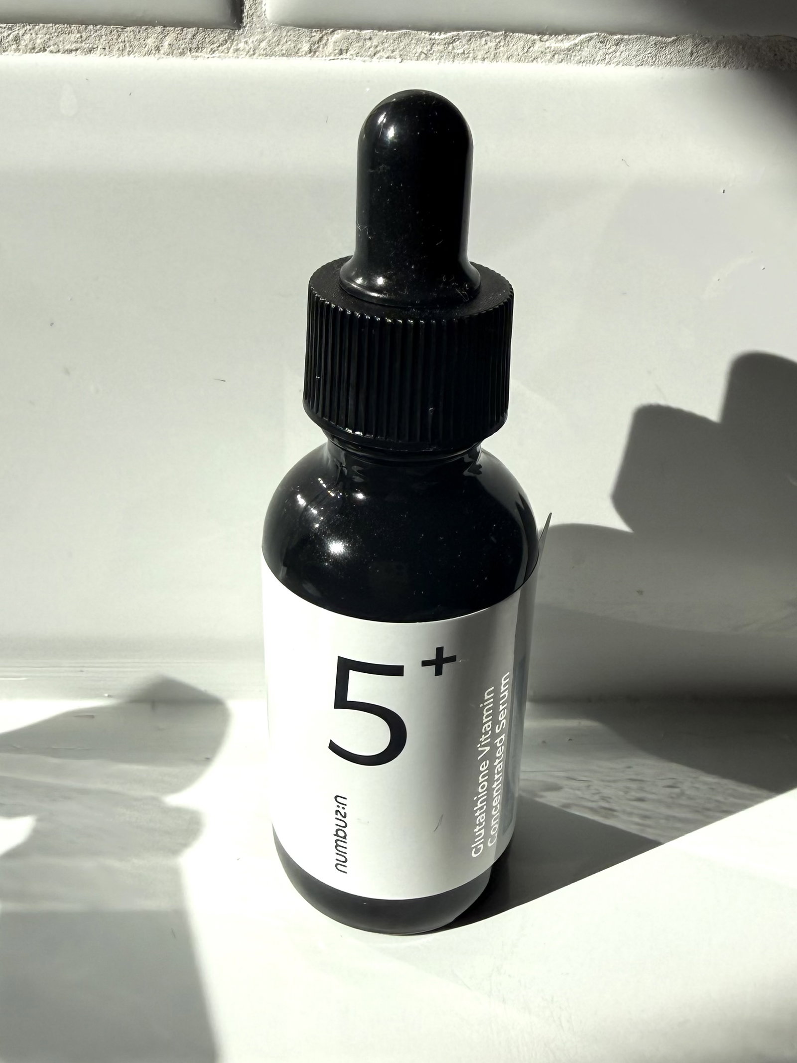 numbuzin No.5+ Glutathione Vitamin Concentrated Serum on shelf
