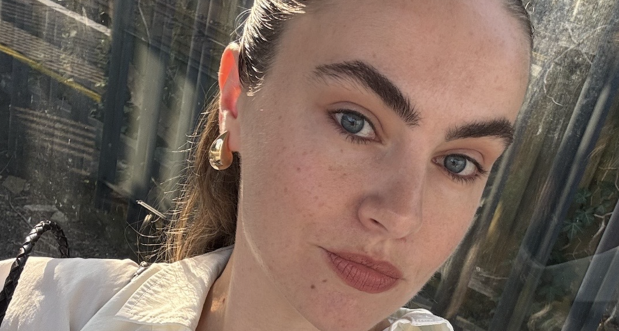 Alice Hartwell showing her naturally full, bushy brows after applying brow gel.