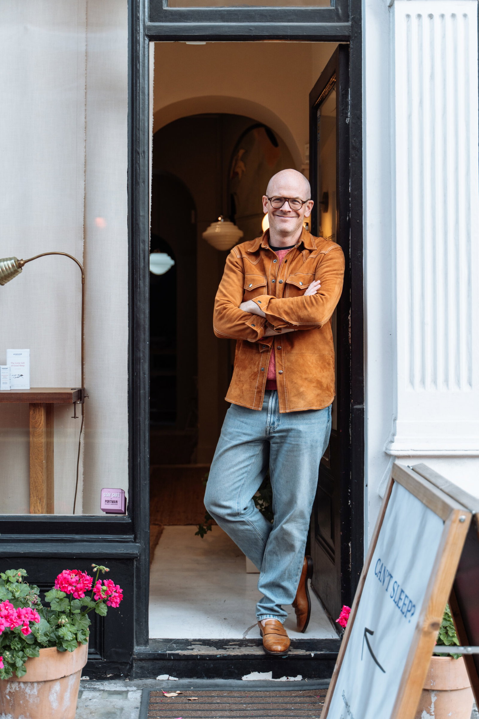 brendan-murdock-anatome-london-store | Live That Glow anatom? founder Brendan Murdock outside the brand's London store